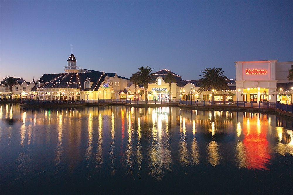 The Boardwalk Hotel, Convention Centre & Spa Port Elizabeth Restoran gambar